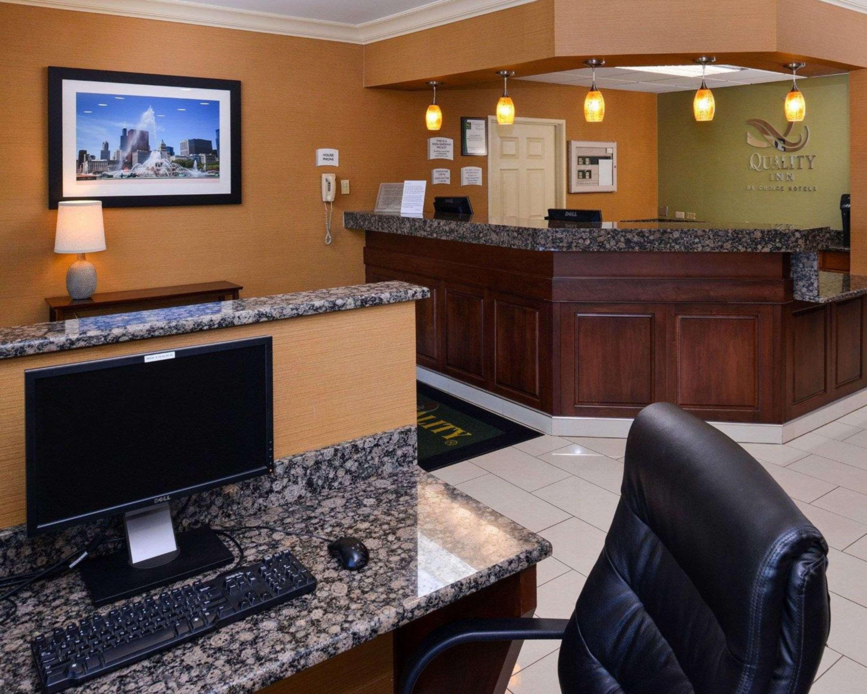 Mainstay Suites Joliet I-80 Exterior foto
